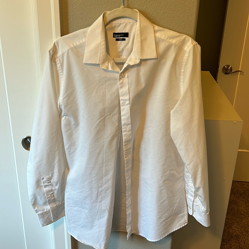 Bar III button up